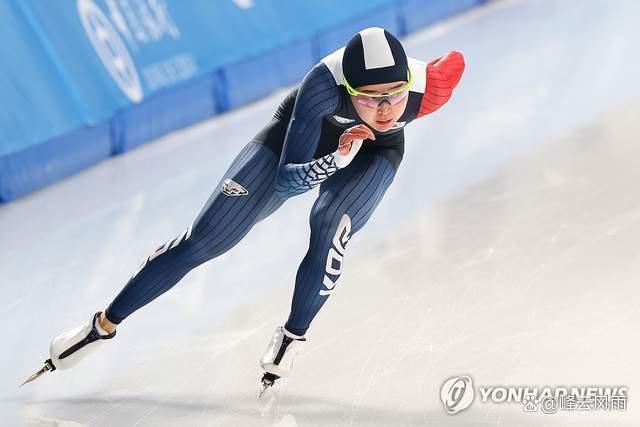 顶尖选手实力过人，抢滩争夺奖牌(中国2比1战胜美国录填成打入致胜一球)