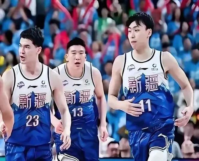 包含不来梅主教练力挺球员，信心满满备战下一场的词条