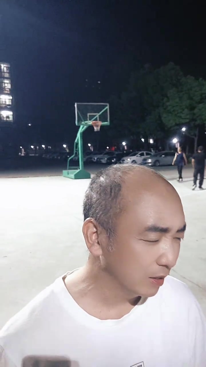 中欧体育官网入口-本周末男子篮球对抗情绪高涨的简单介绍