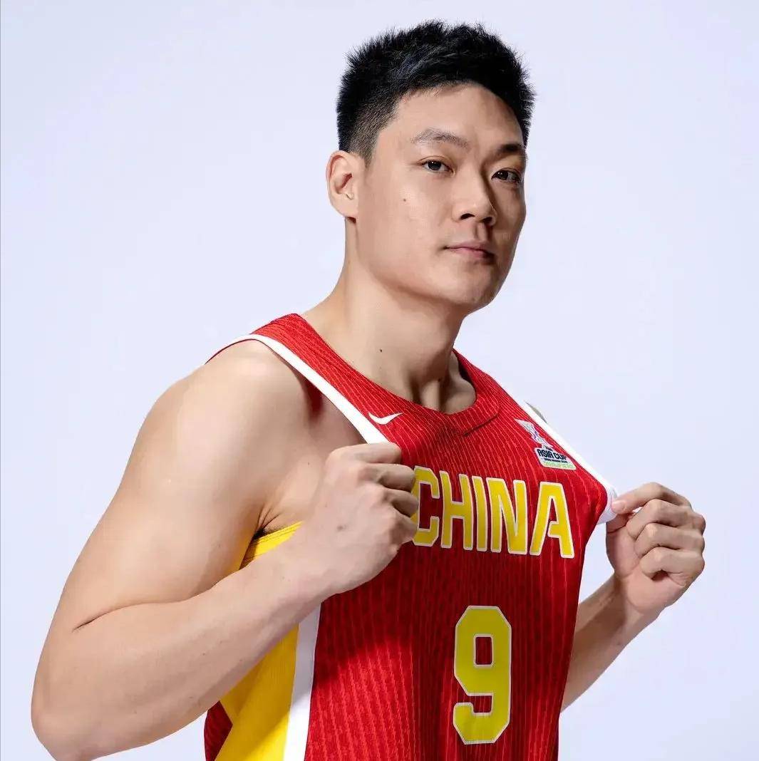 奥运会-中国三人男篮不敌波兰张宁9分5篮板