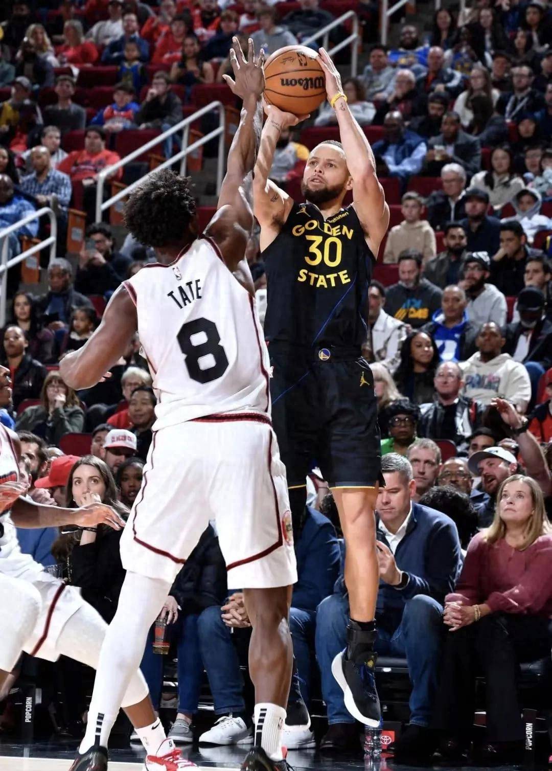 中欧体育官网-包含惊险！NBA总决赛抢七大战，库里50分封神，勇士逆转夺冠的词条